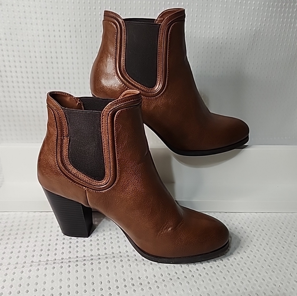 Call It Spring 10US Womens Brown Vegan Leather Chelsea Ankle Boots Block Heel